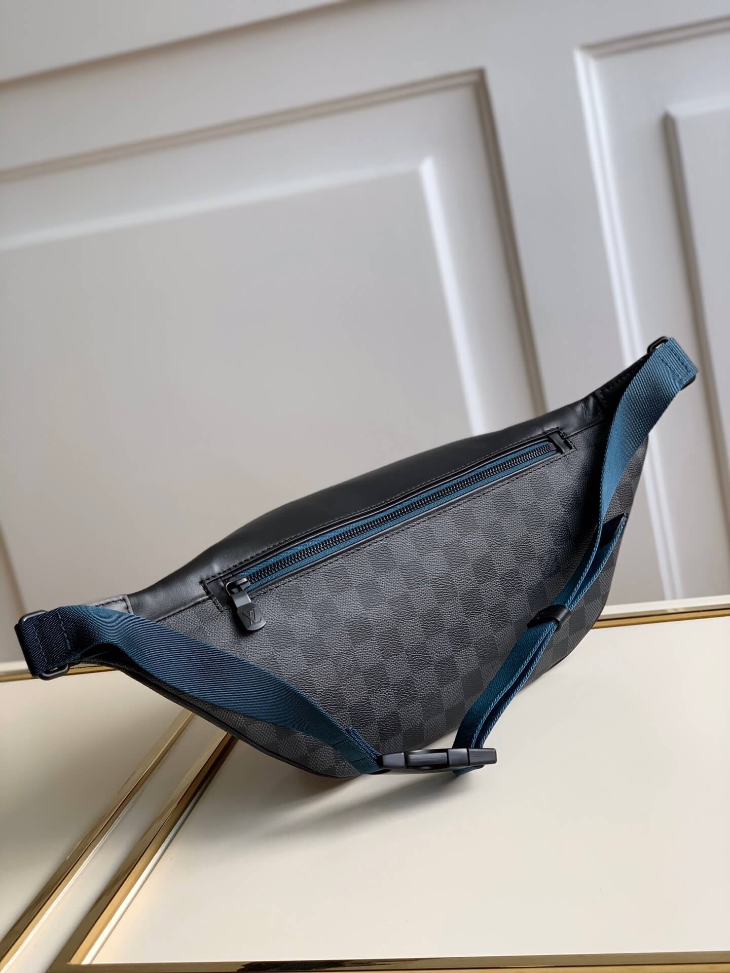M40187 BUMBAG DamierCobalt fanny pack chest bag Men's bag black calfskin
