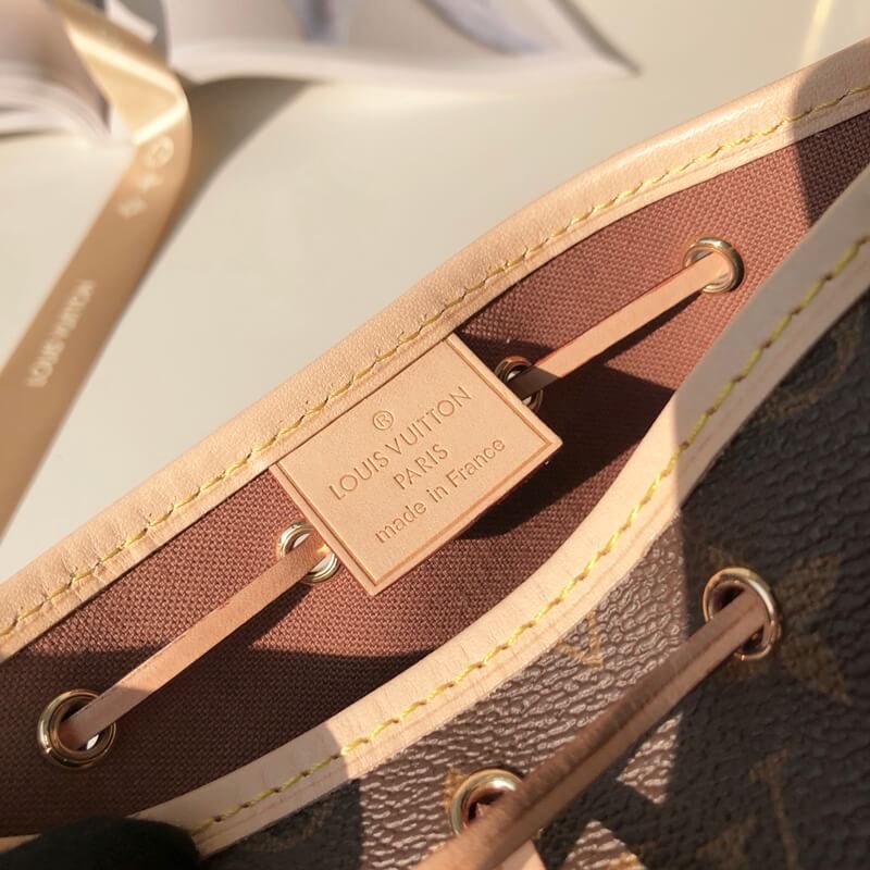 M41346 NANO NOE Nano Lockit cross body bags brown calfskin monogram mini 13cm