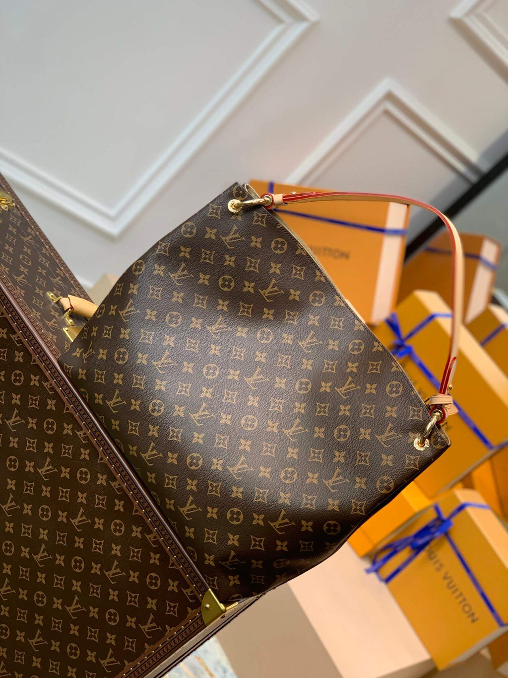 M43704 GRACEFUL MM big size MONOGRAM apricot Handbag subaxillary bag