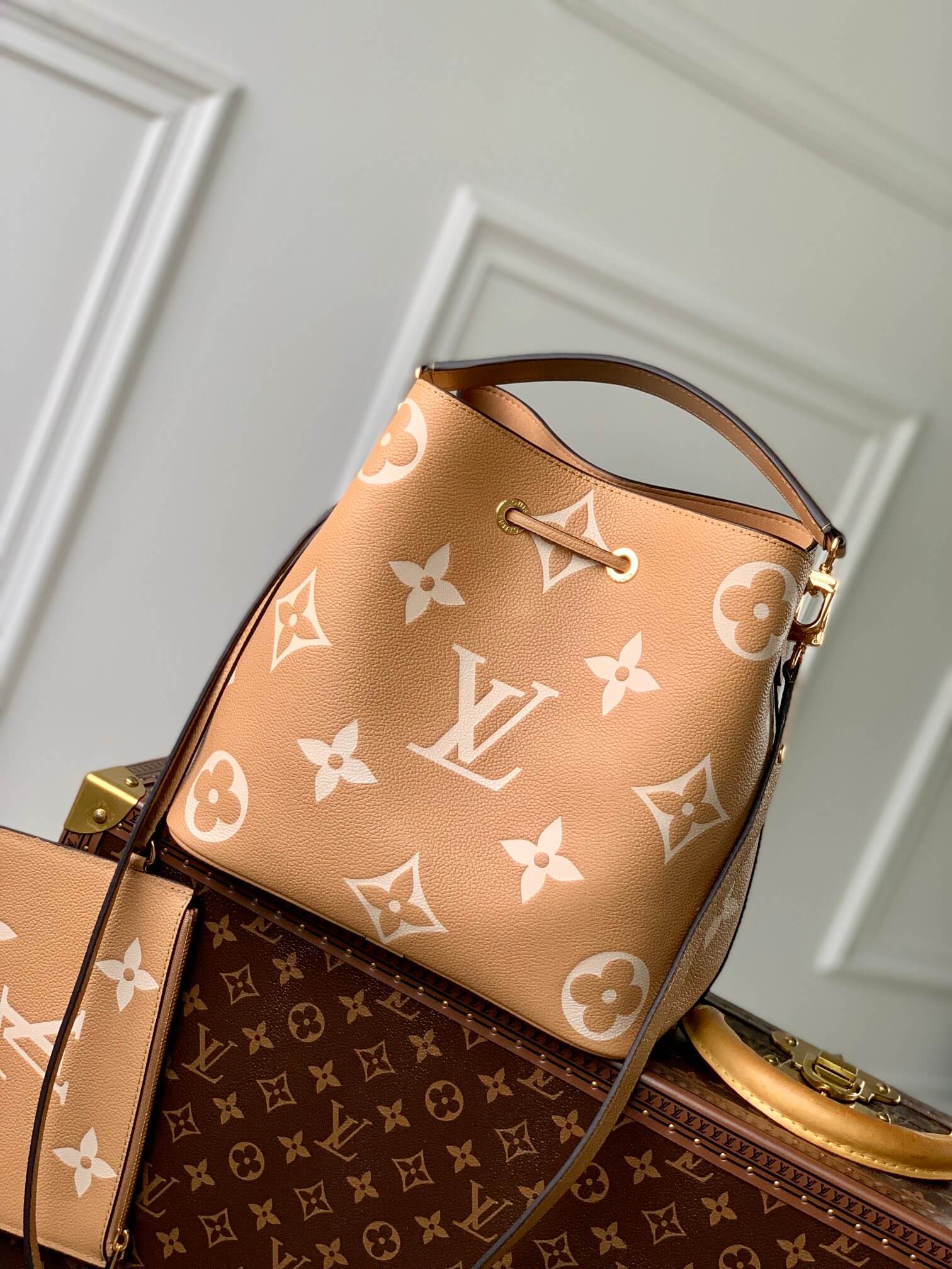 M45256 Neonoe bucket bag shoulder bag cross body bags light brown Monogram Empreint