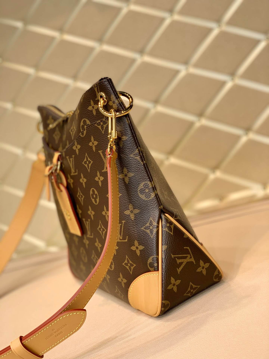 M45355 ODÉON MM Monogram shoulder bag Khaki 31cm