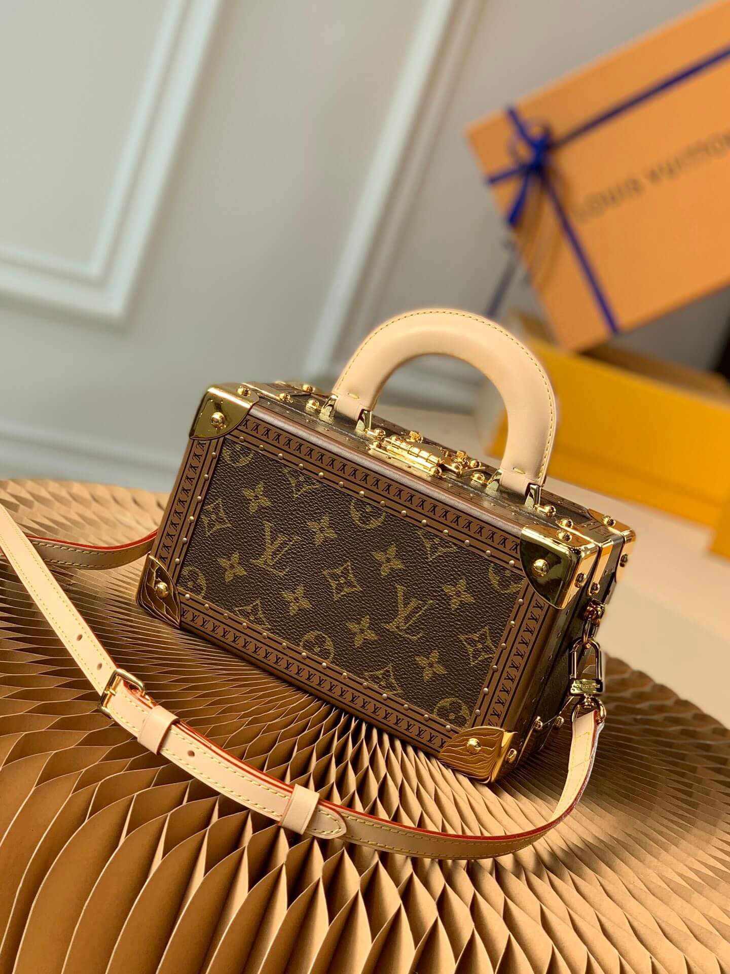 M45673 VALISETTE TRESOR Box bag brown monogram 22.5cm