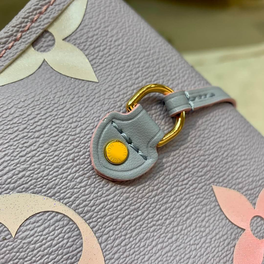 M46077 NEVERFULL MM Sunrise Pastel pink blue