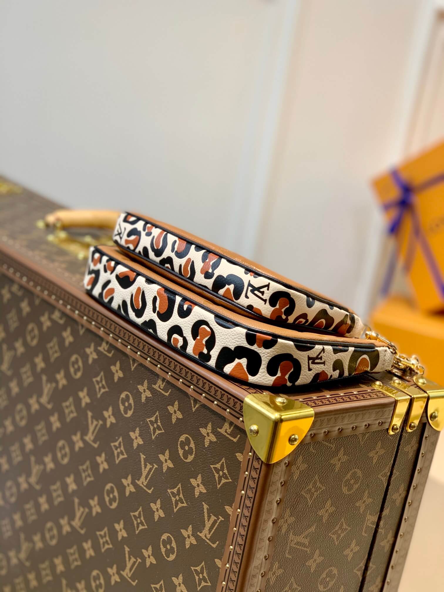 M58520 Multi Pochette Accessoires cross body bags shoulder bag brown calfskin Wild at Heart Monogram Empreinte