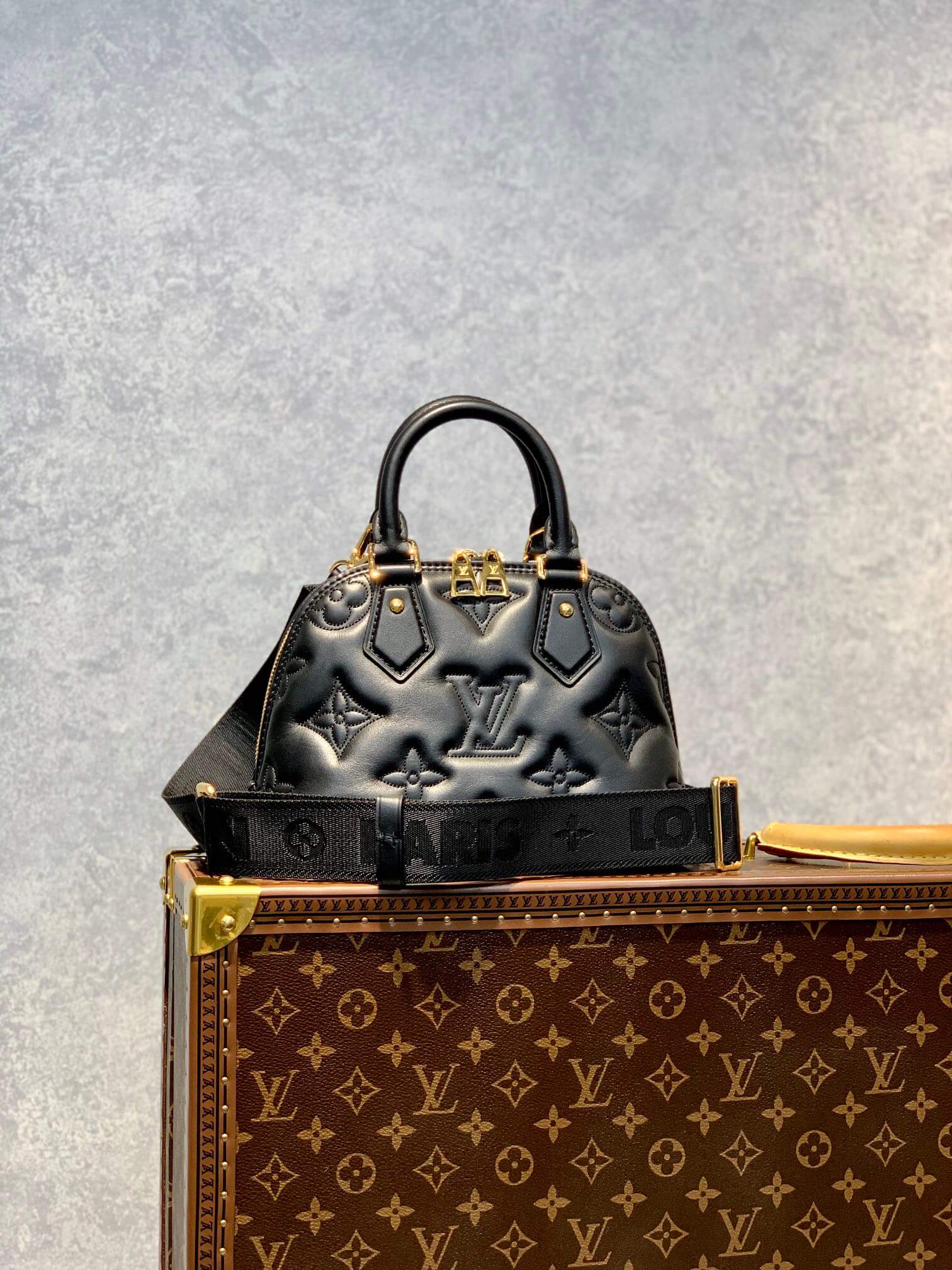 M59793 Alma BB Handbag shoulder bag cross body bags black calfskin Monogram