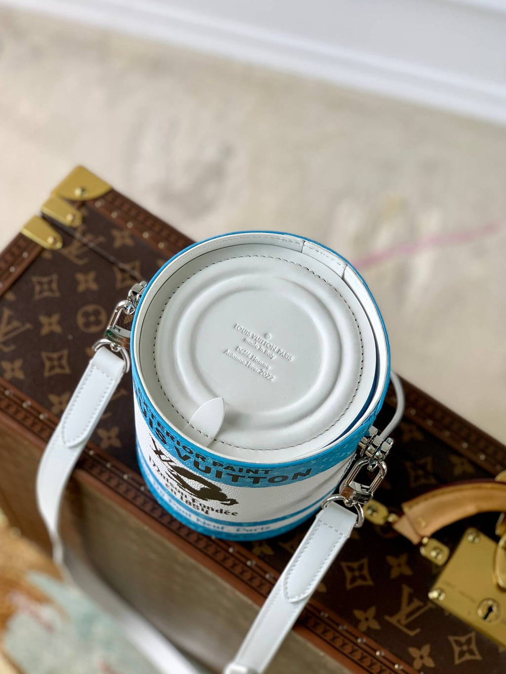 M81597 Paint Can blue Virgil Abloh 17.cm cross body bags