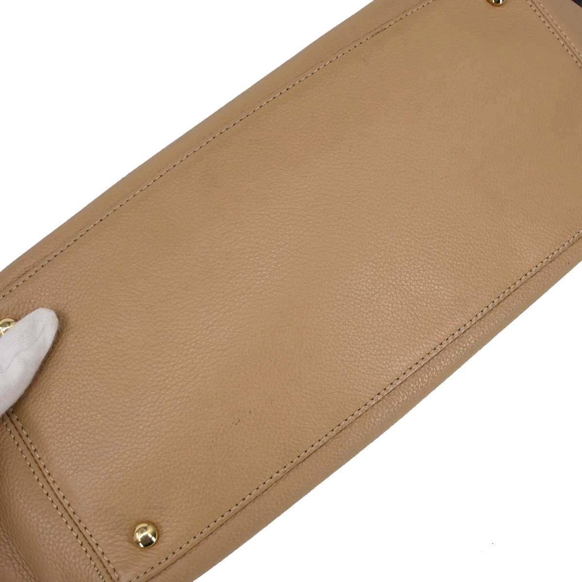 Chanel 2000-2002 Beige Calfskin Executive Cerf Tote Bag Handbag