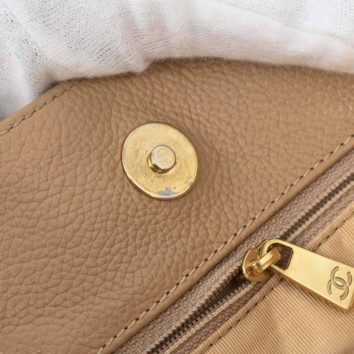Chanel 2000-2002 Beige Calfskin Executive Cerf Tote Bag Handbag