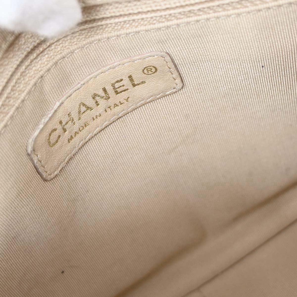 Chanel 2003-2004 Pink Caviar Skin Hobo Shoulder Bag