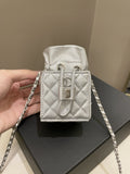 Chanel 22C Mini Clutch With Chain Metallic SiLouis Vuittoner Glazed Lambskin