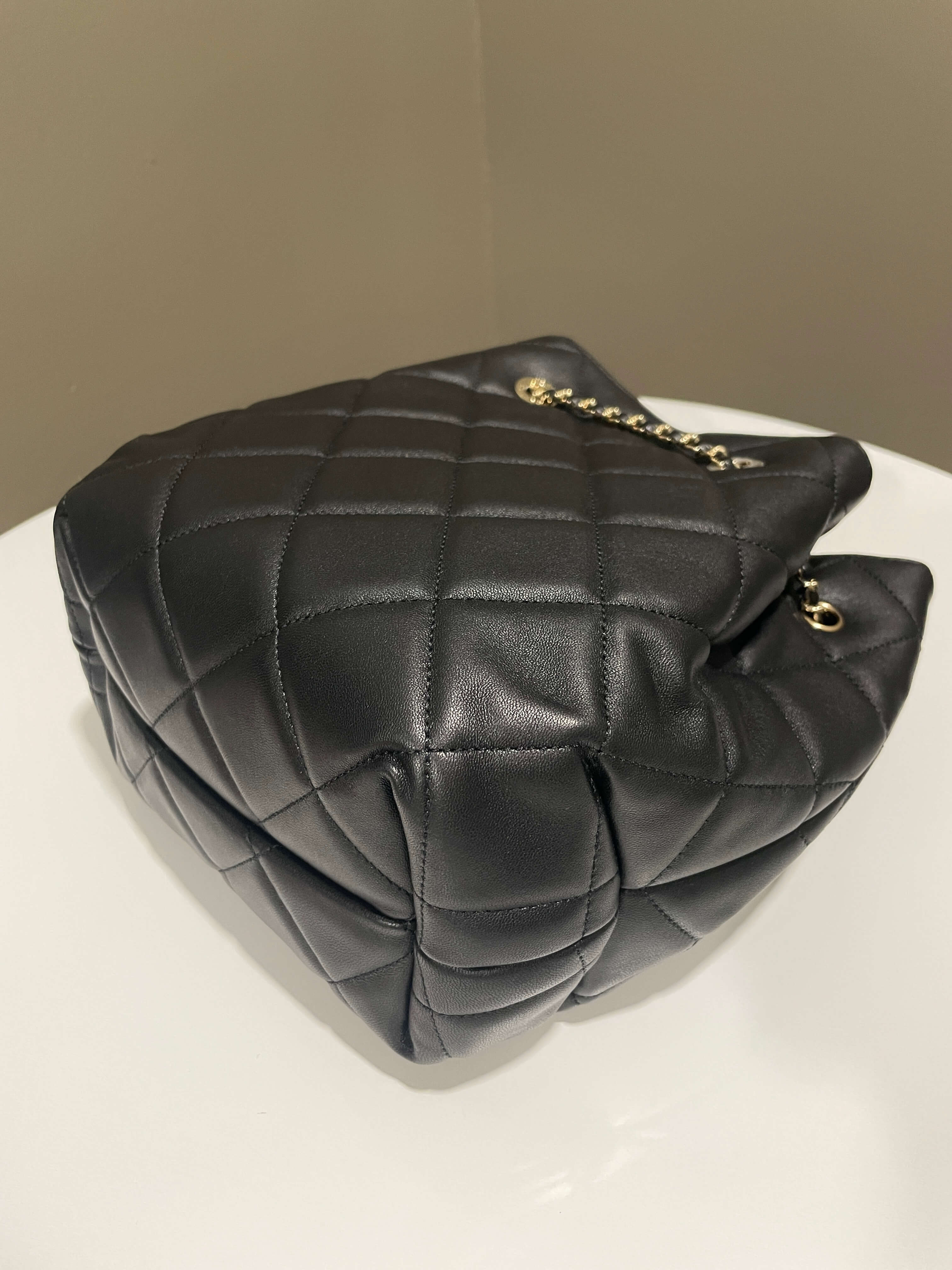 Chanel Quilted Cc Drawstring Bucket Shoulder Bag Black Lambskin