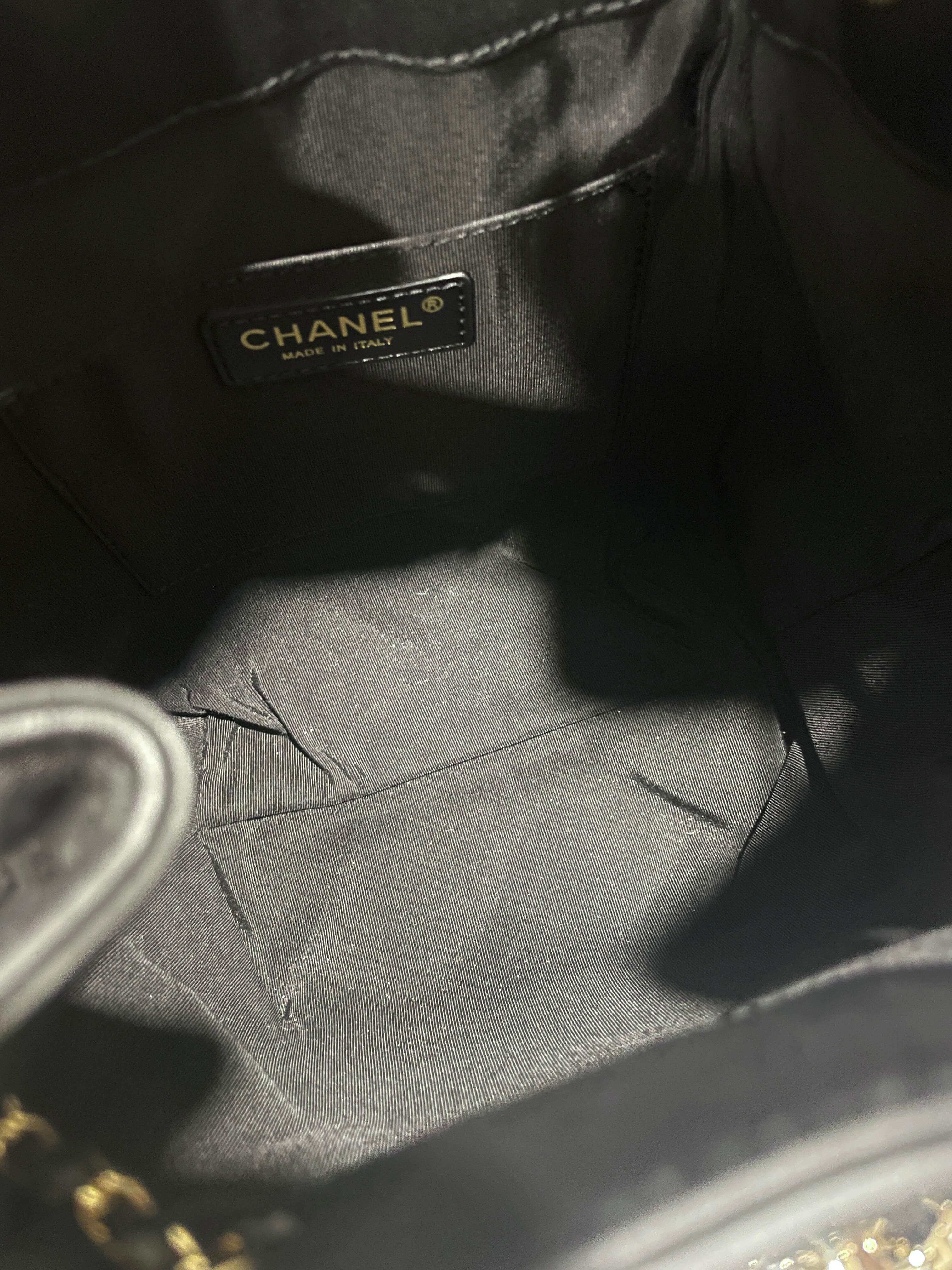 Chanel Quilted Cc Drawstring Bucket Shoulder Bag Black Lambskin
