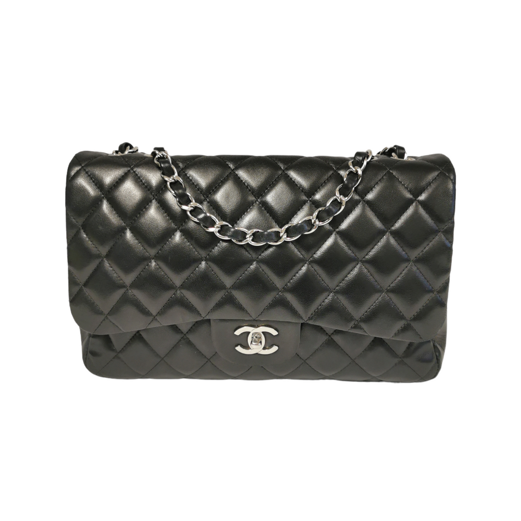 Chanel Classic Single Flap Jumbo Black Lambskin SiLouis Vuittoner