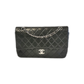 Chanel Classic Double Flap Medium Black Lambskin SiLouis Vuittoner