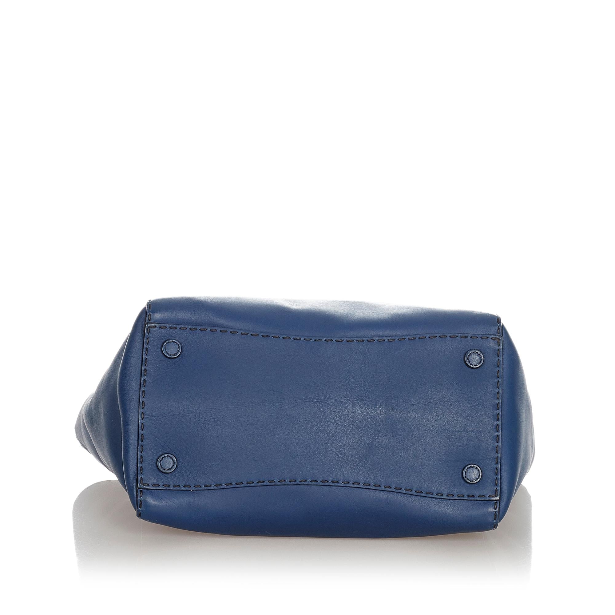 Prada Caflskin Stitched Tote Bag (SHG-31935)