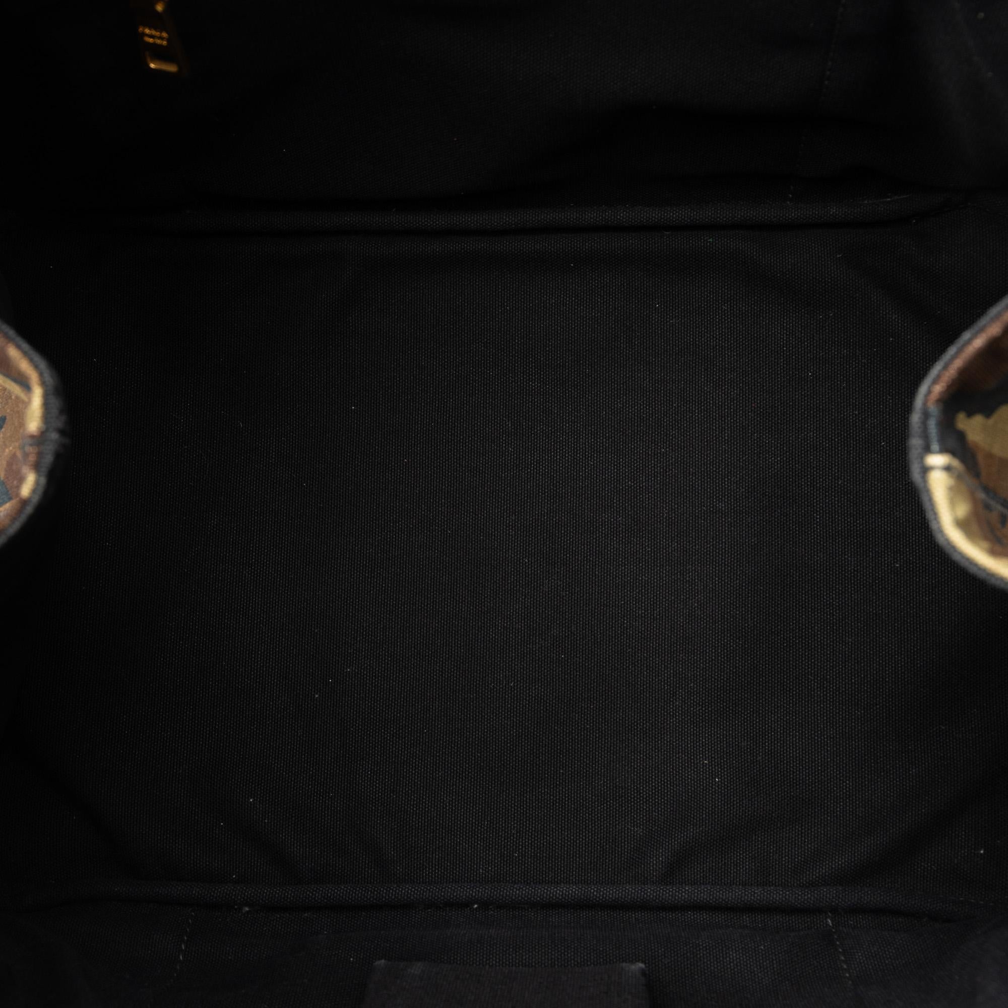Prada Canapa Camouflage Tote (SHG-jofzGx)