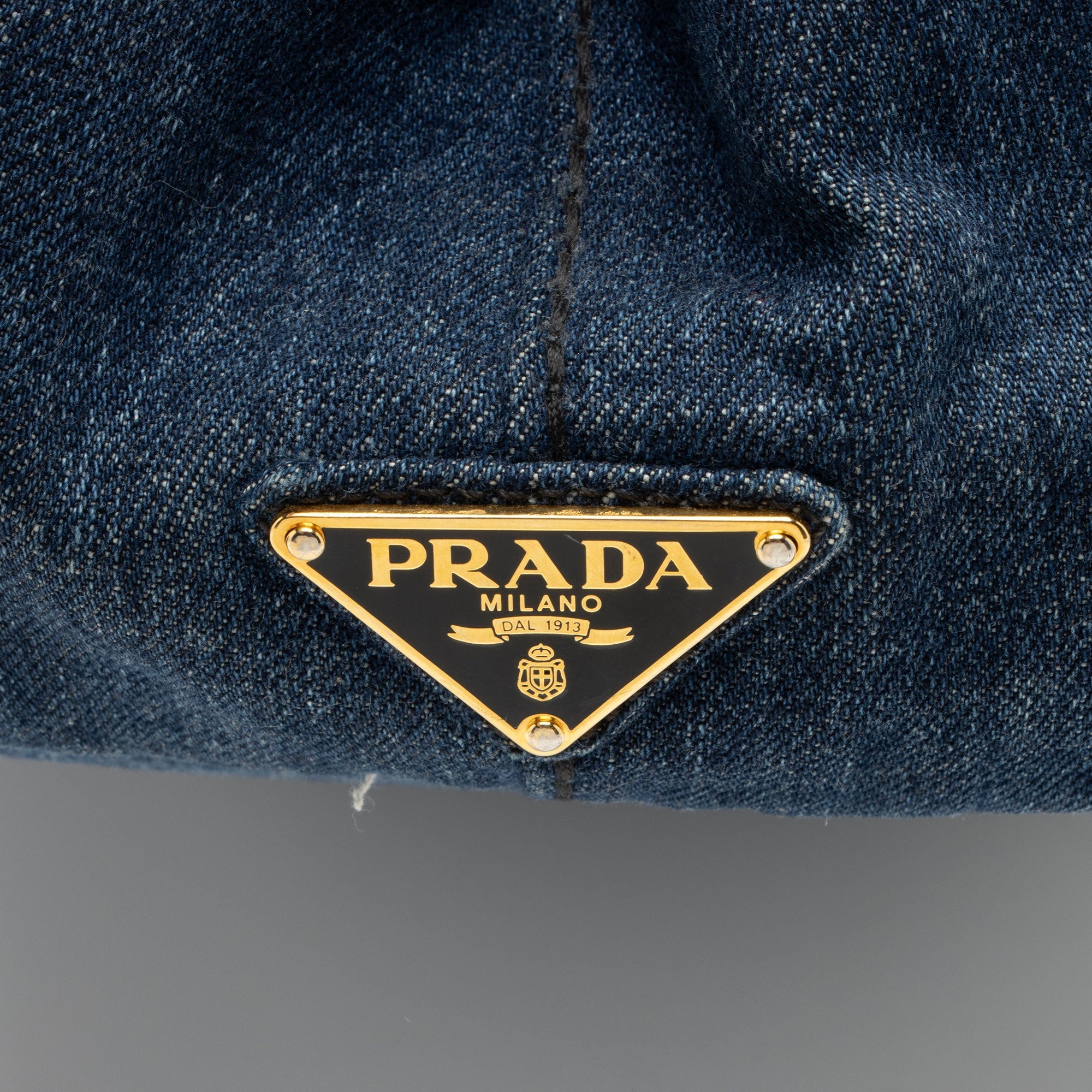 Prada Canapa Logo Shopping Tote (SHF-EaCNS9)