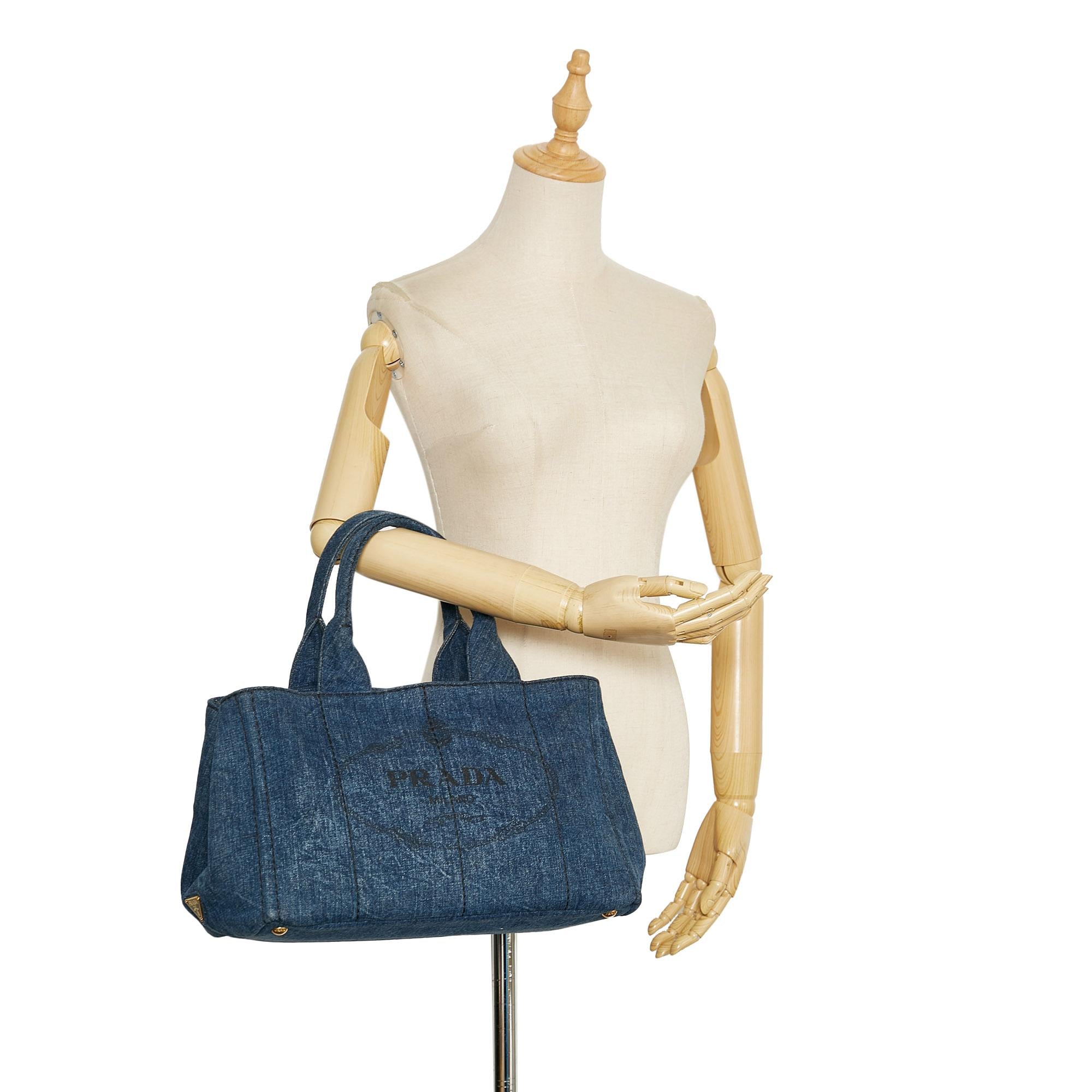 Prada Canapa Logo Tote (SHG-37097)