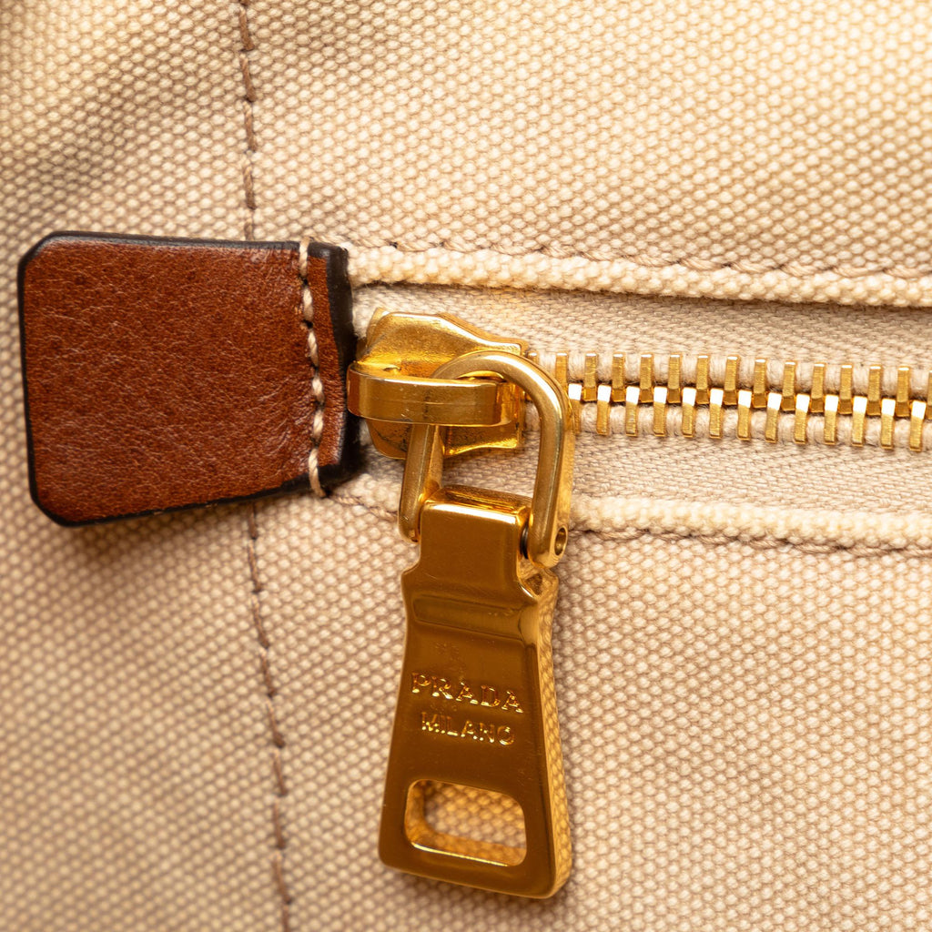 Prada Canapa Logo Tote (SHG-ySjWDy)