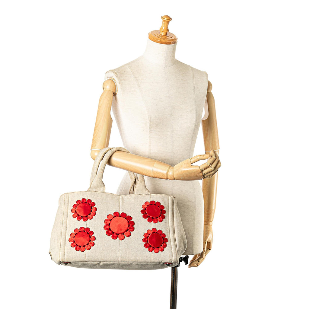 Prada Canapa Mistollino Tote (SHG-jydyWM)