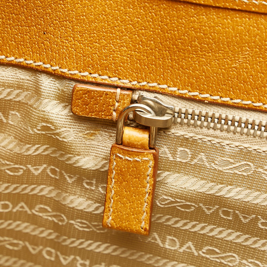 Prada Canvas Tote Bag (SHG-28735)