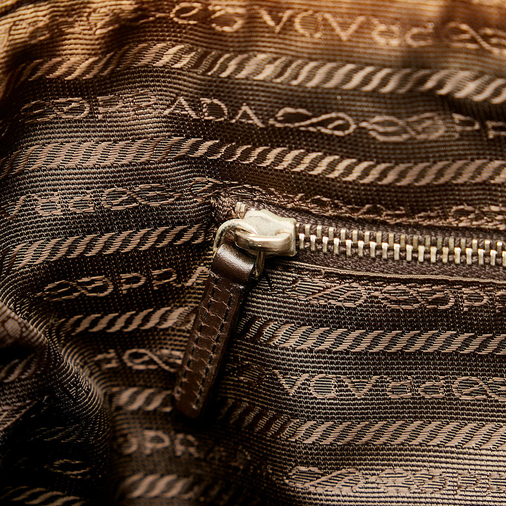 Prada Canvas Tote Bag (SHG-31912)