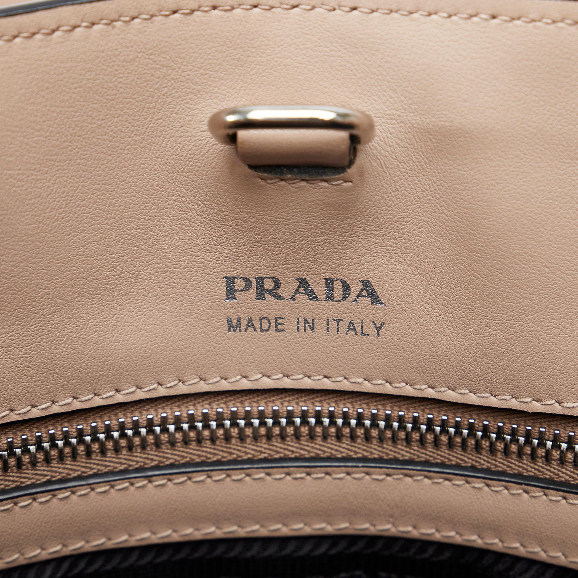 Prada Convertible Open Tote City Calf (SHG-mdtYD6)