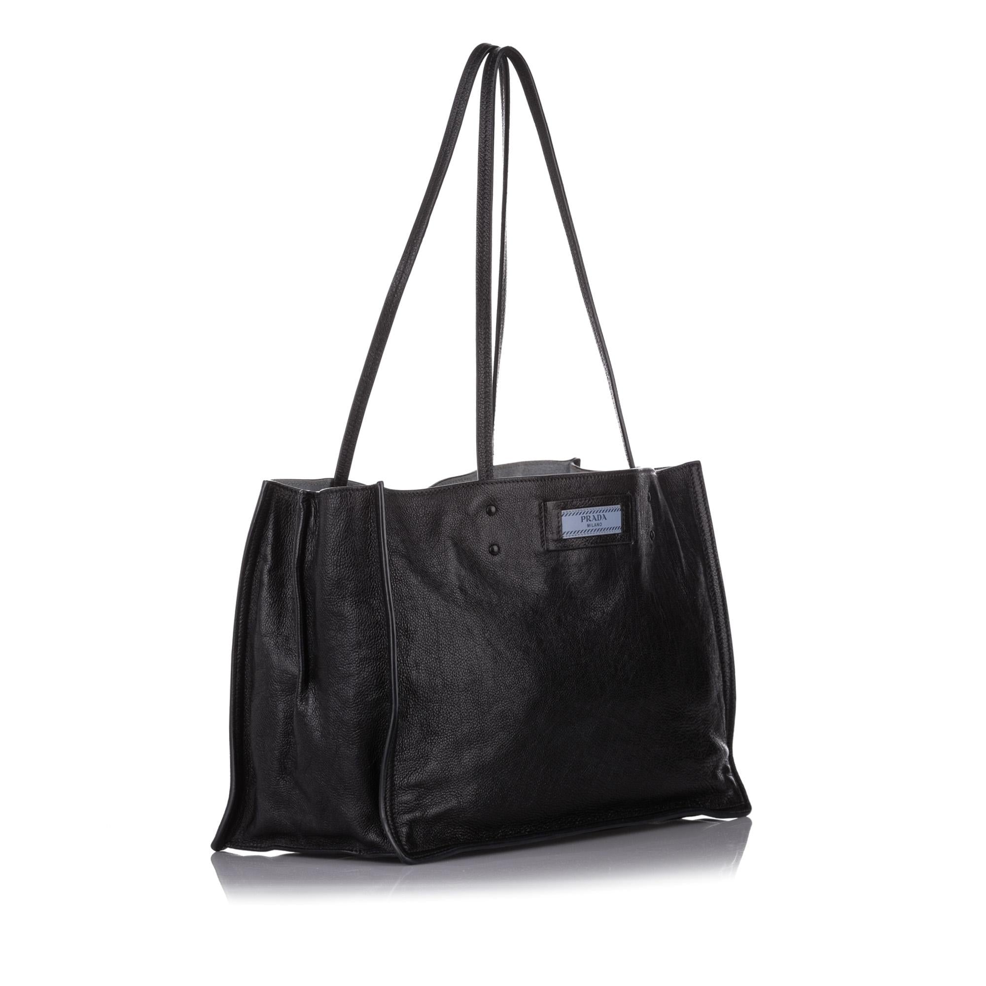 Prada Etiquette Leather Tote Bag (SHG-32338)