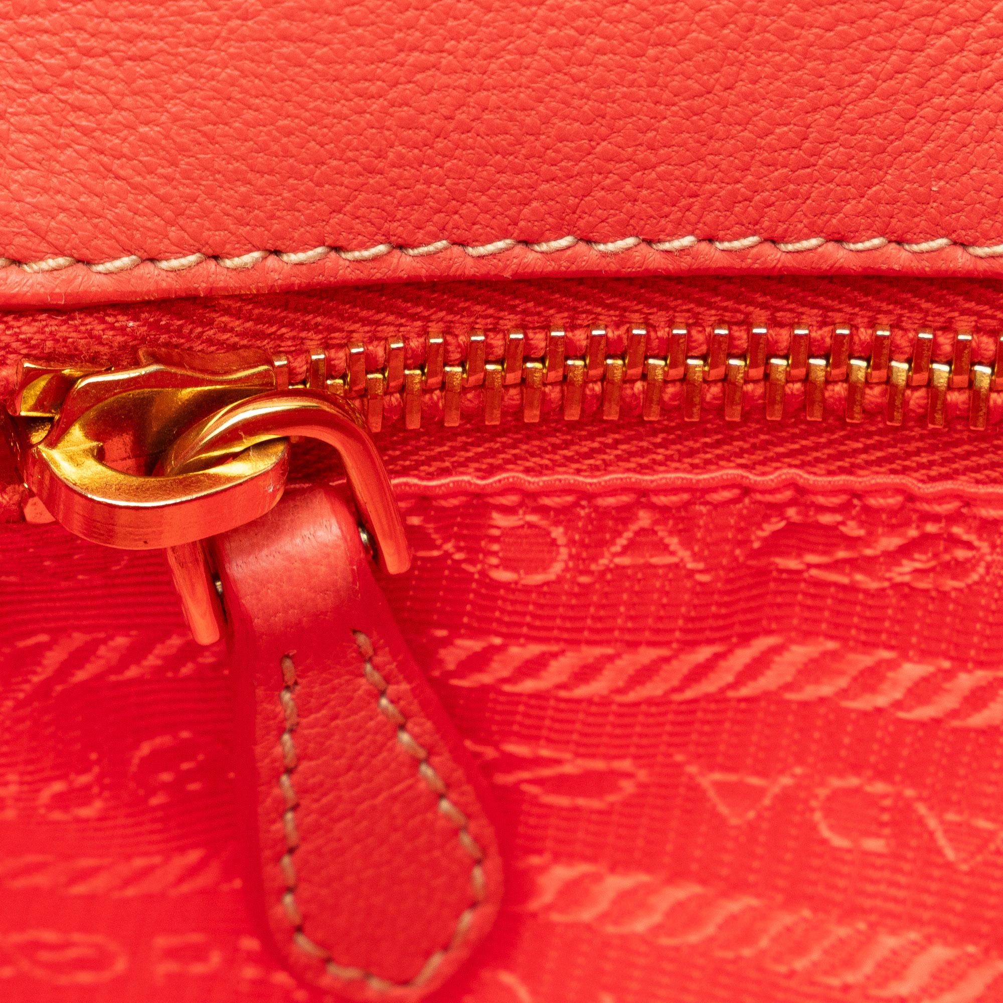 Prada Fiocco Bow Tessuto Tote (SHG-6oNwJf)