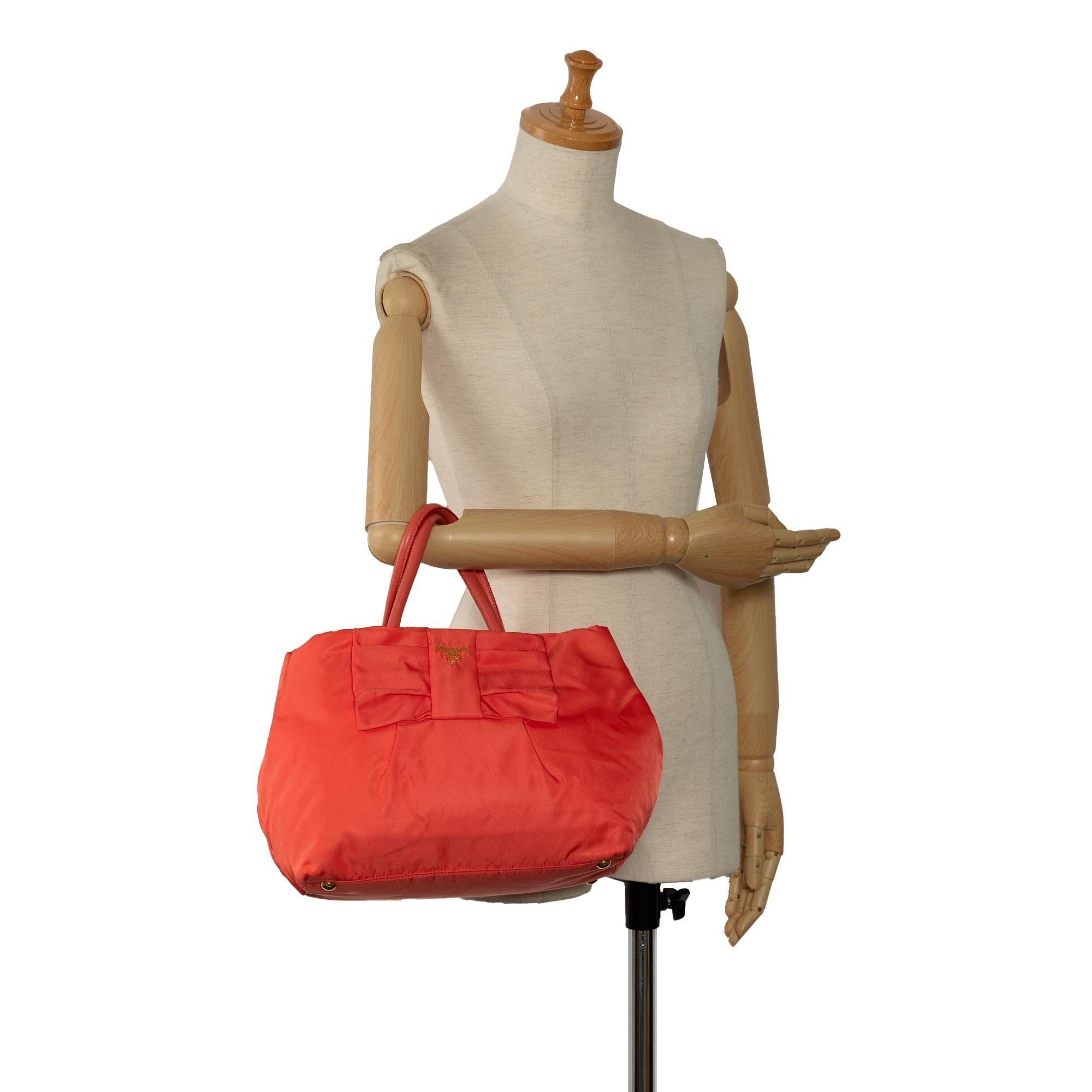 Prada Fiocco Bow Tessuto Tote (SHG-6oNwJf)