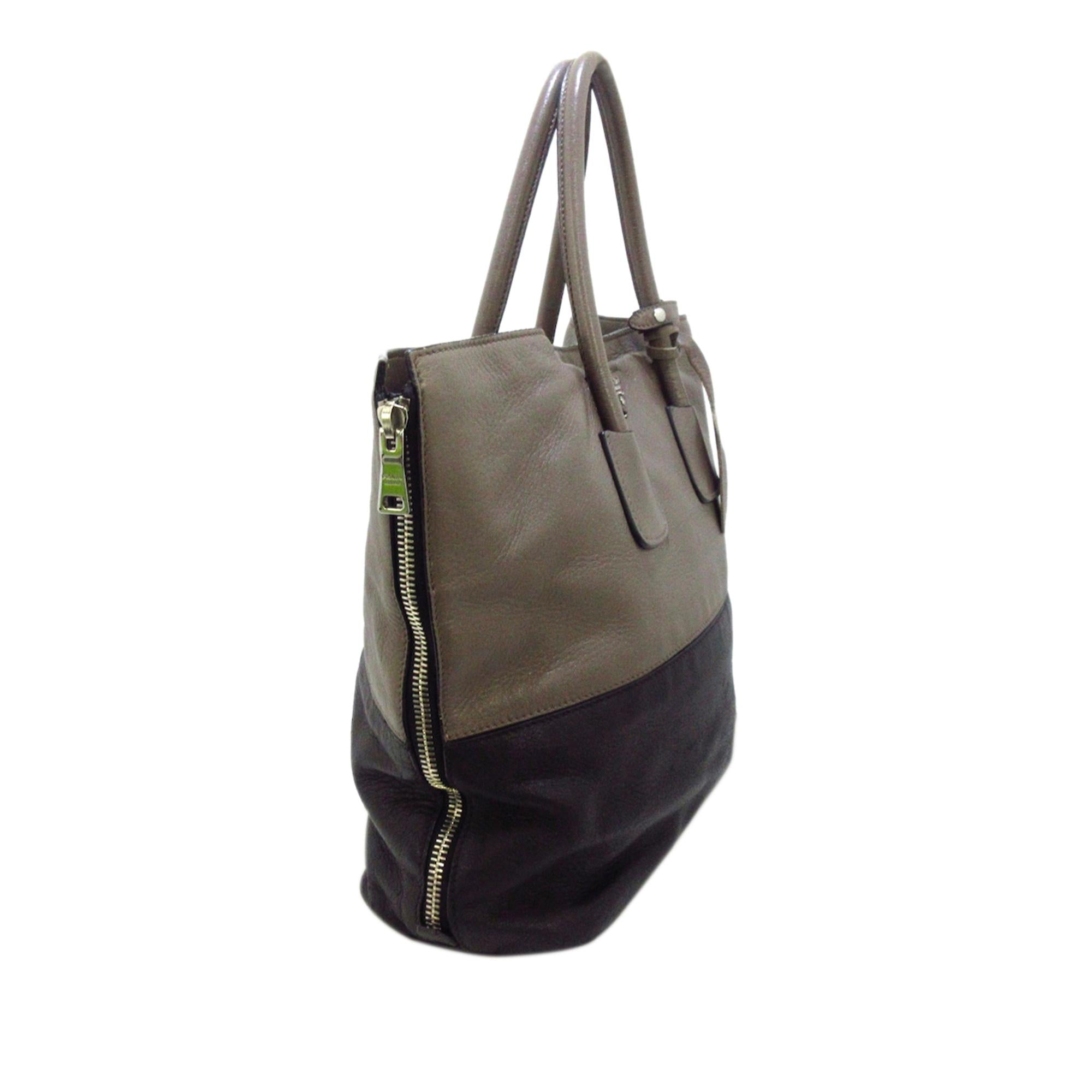 Prada Glace Calf Zippers Tote Bag (SHG-36563)