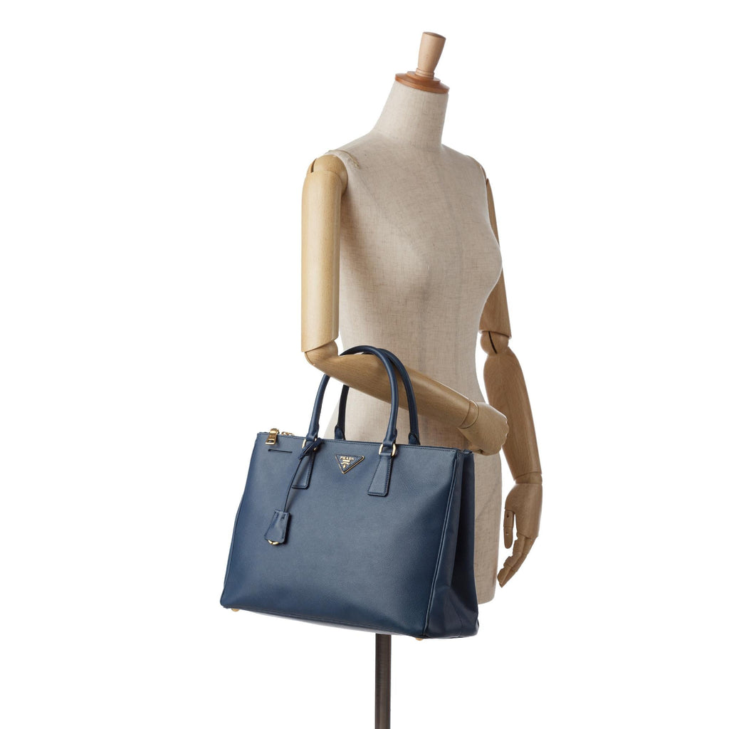 Prada Large Saffiano Galleria Tote (SHG-EJYXhI)