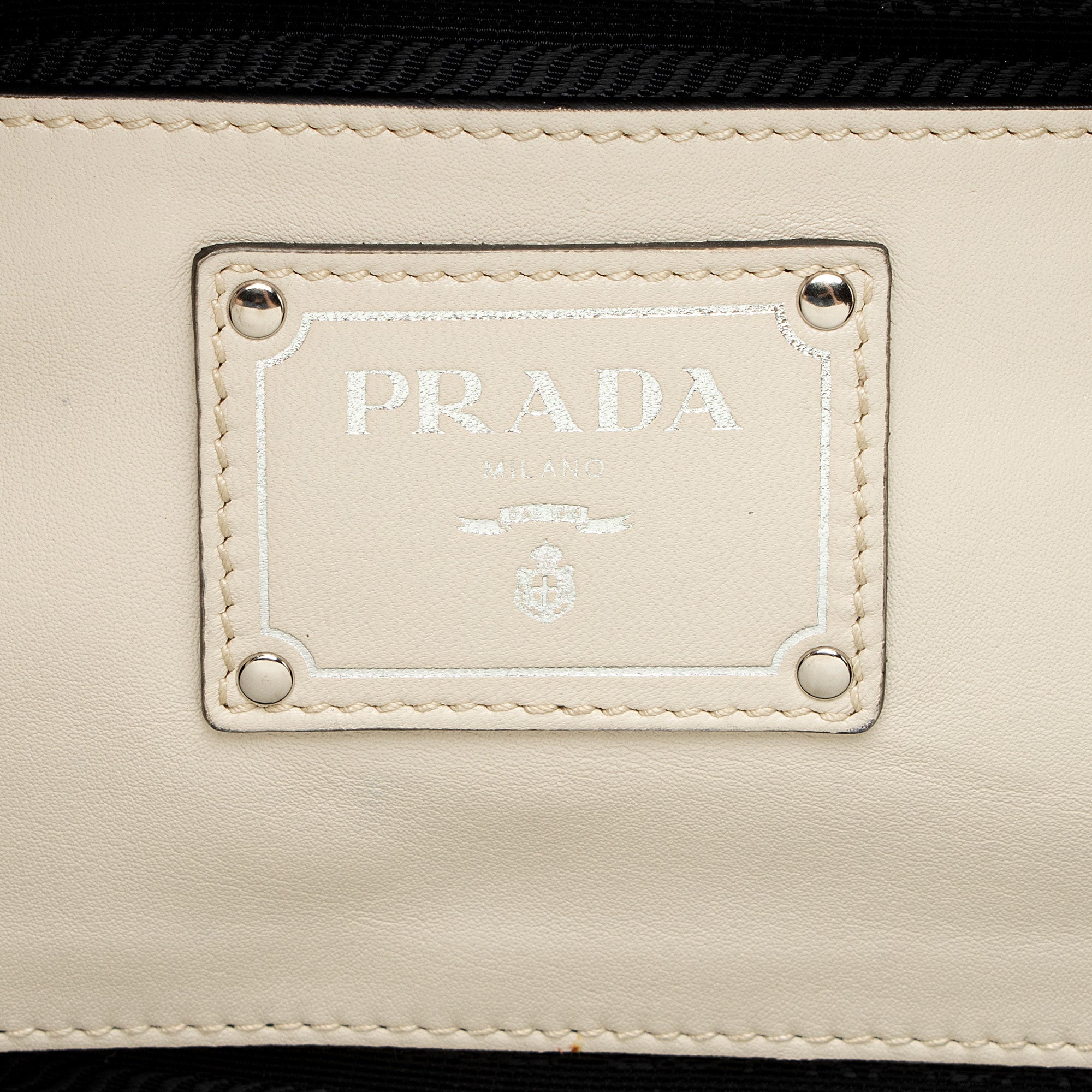 Prada Leather Soft Shopping Tote (SHF-SUTEao)