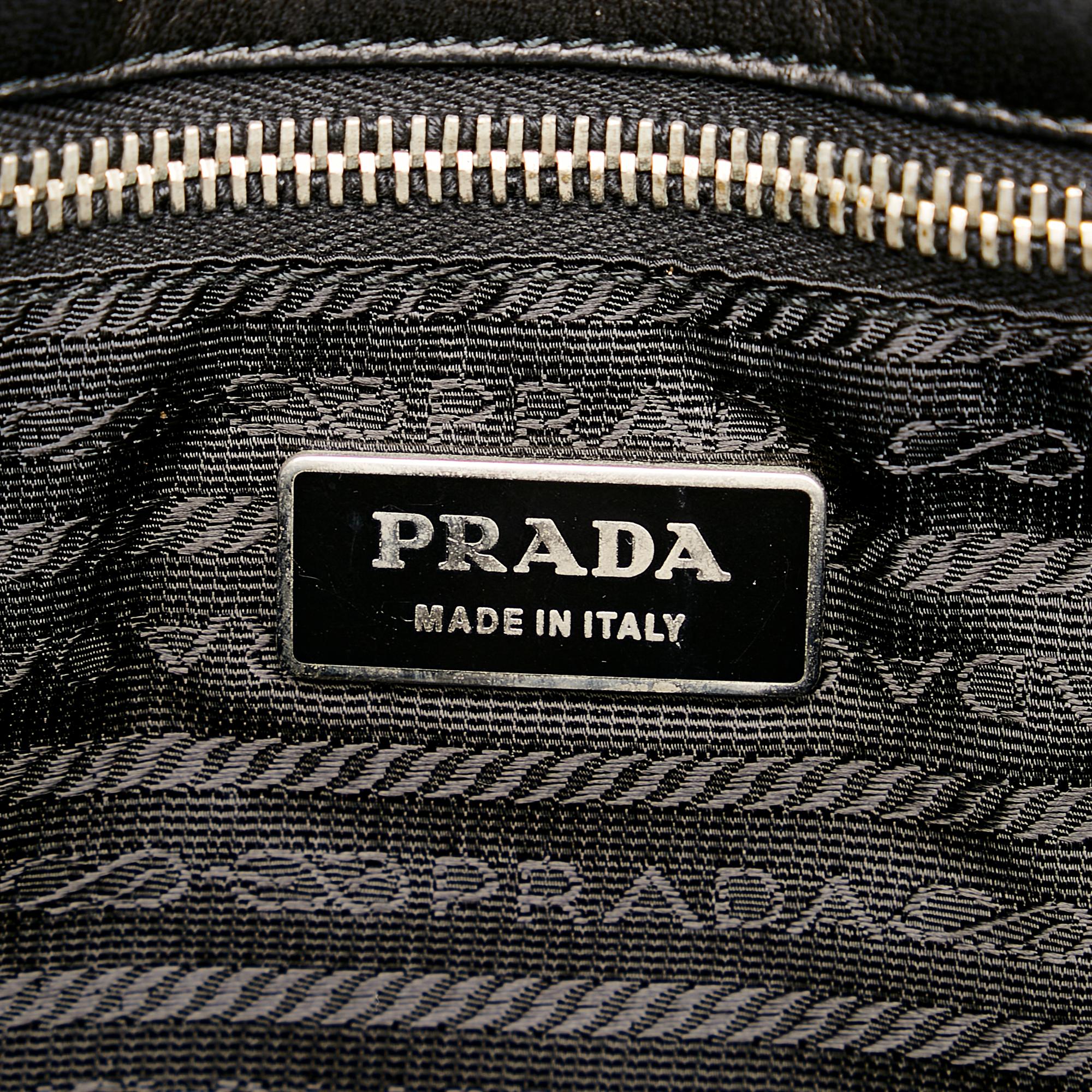 Prada Leather Tote Bag (SHG-32970)