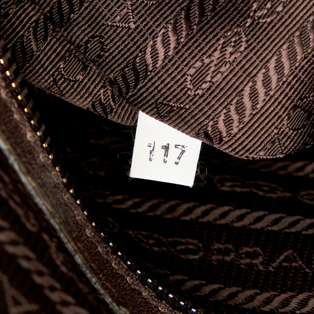 Prada Leather Tote Bag (SHG-33866)