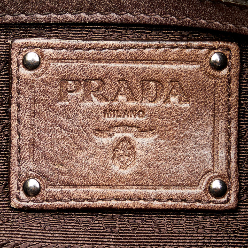 Prada Leather Tote Bag (SHG-33866)