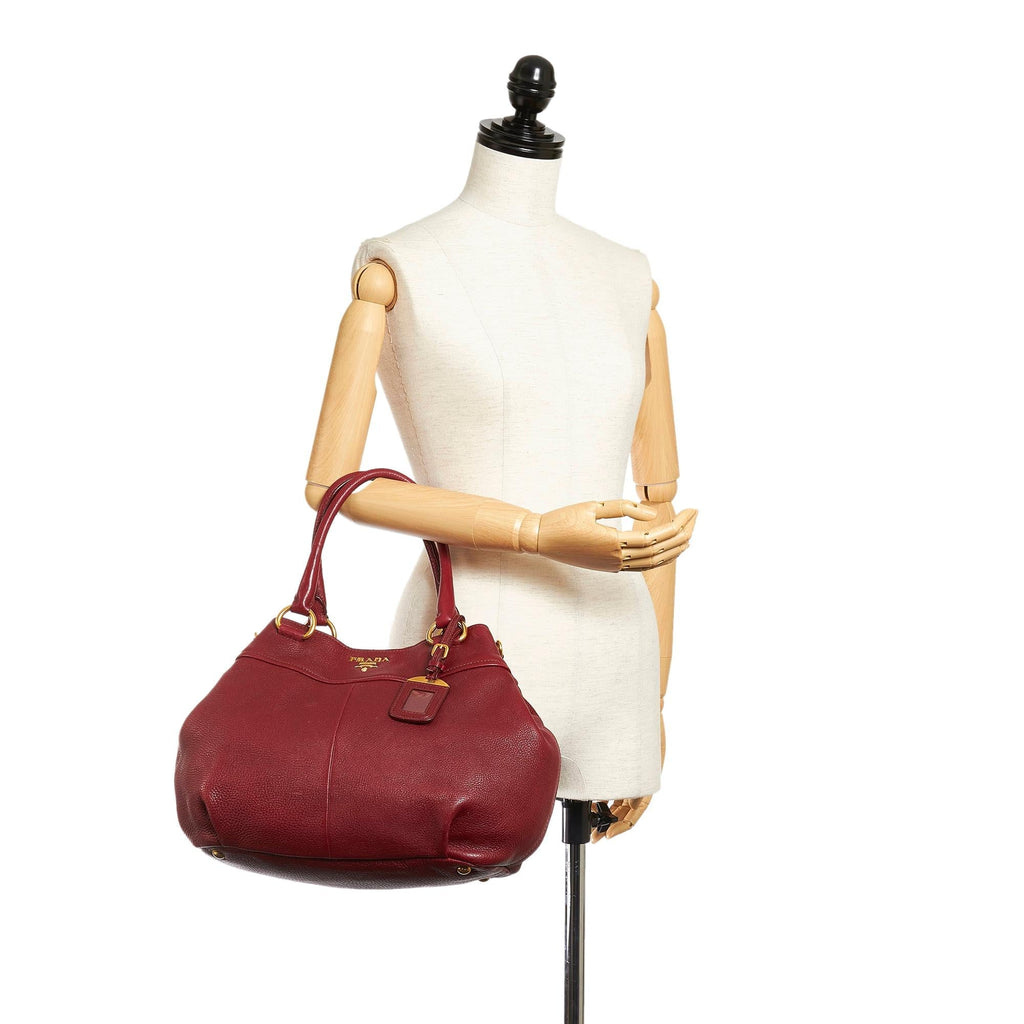 Prada Leather Tote Bag (SHG-33978)