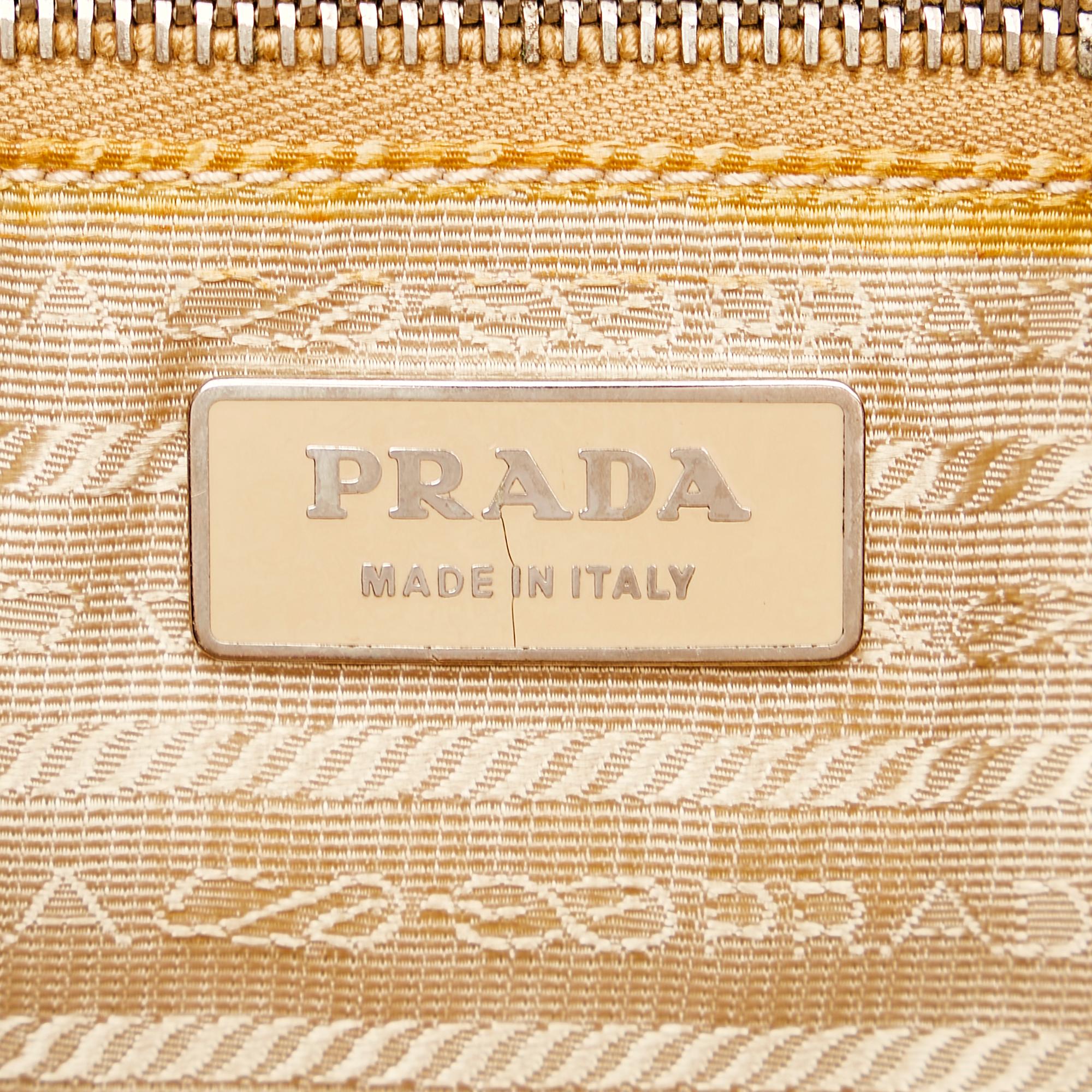 Prada Leather Tote Bag (SHG-34970)