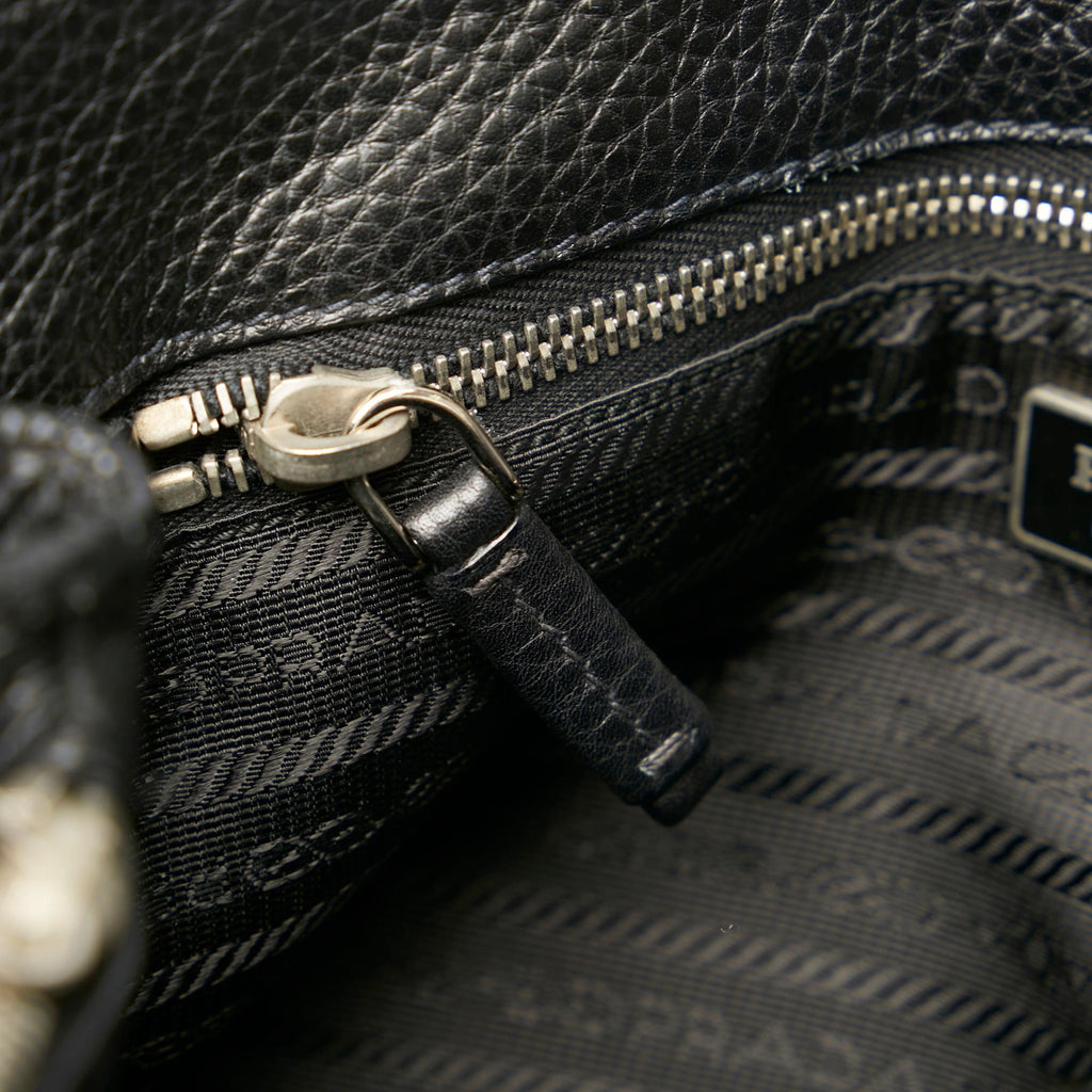 Prada Leather Tote bag (SHG-30536)
