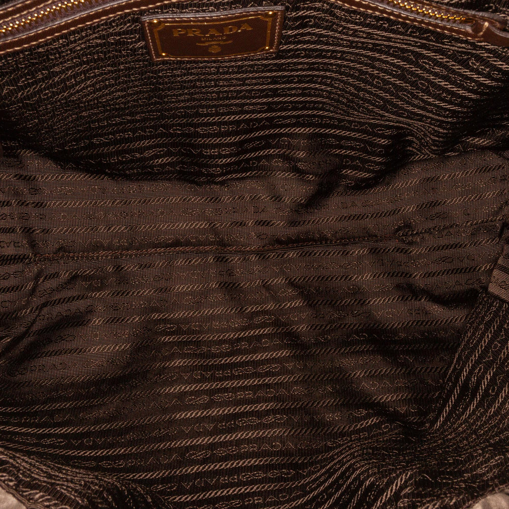 Prada Logo Tessuto Drawstring Tote Bag (SHG-iYPFwY)