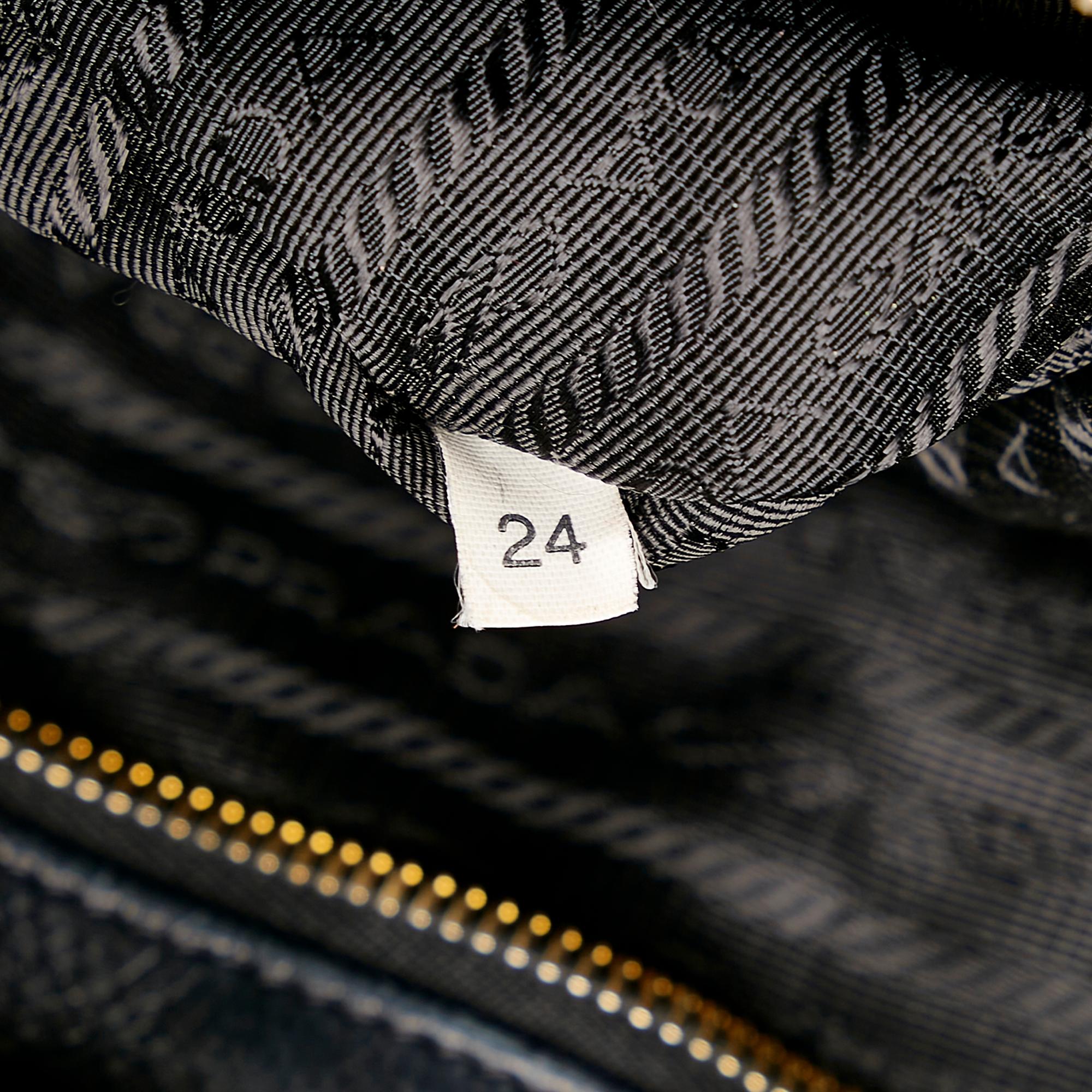 Prada Nappa Gaufre Tote Bag (SHG-29356)