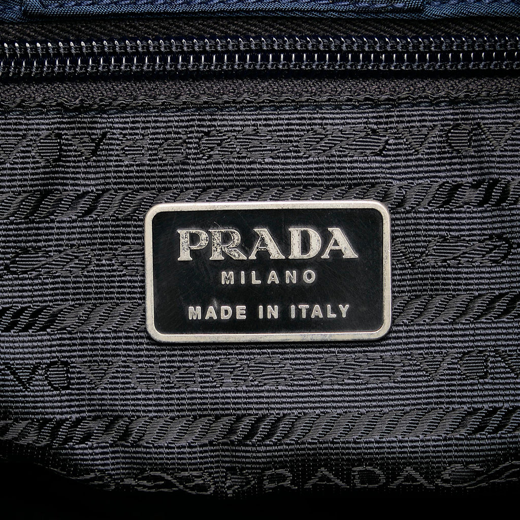 Prada Nylon Tote (SHG-36639)