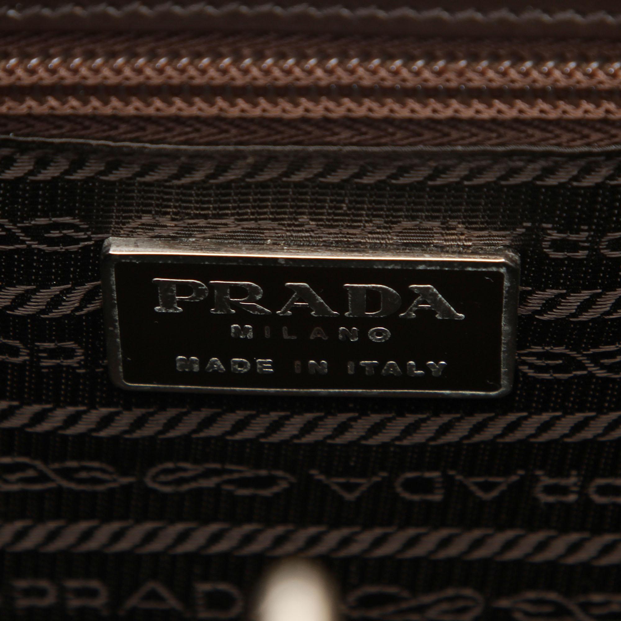 Prada Leather Tote (SHG-24024)