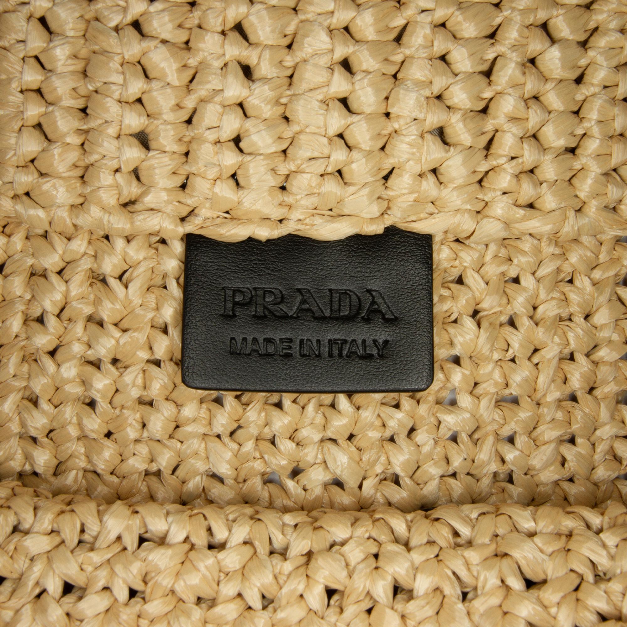 Prada Raffia Logo Tote Bag (SHG-ZnBIpP)