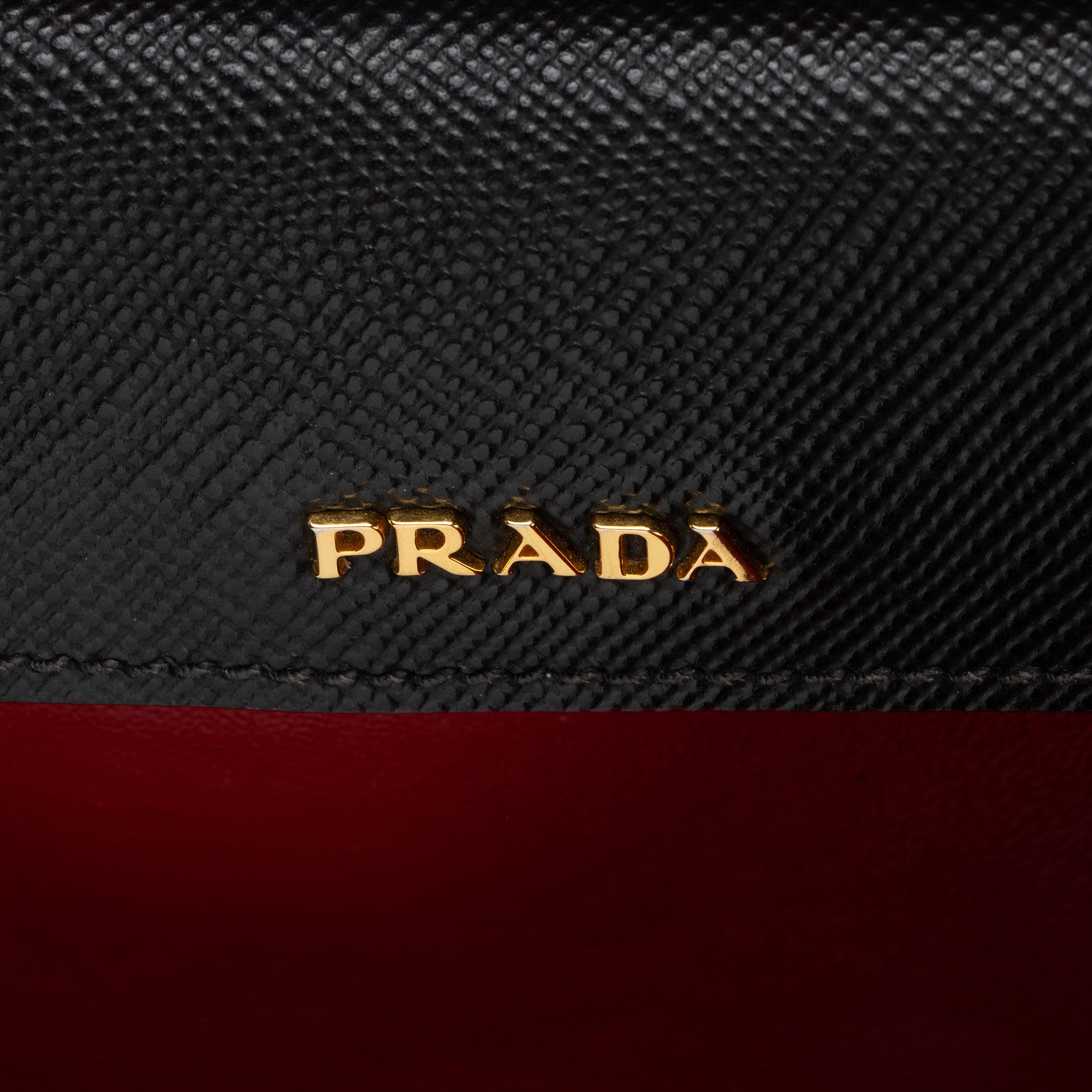 Prada Saffiano Cuir Double Handle Medium Tote (SHF-FC0rV6)