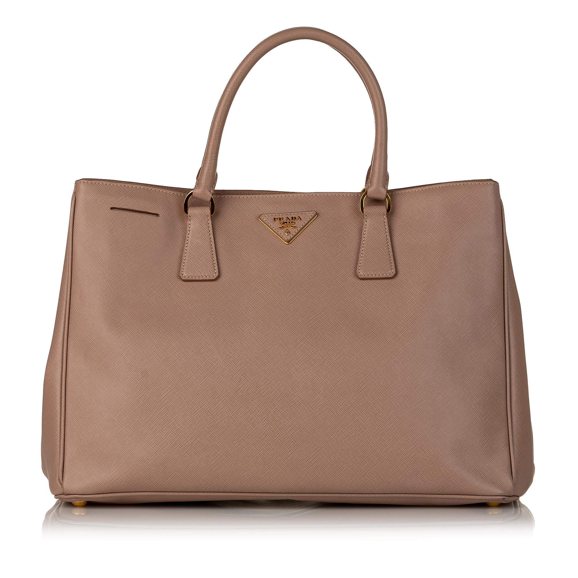 Prada Saffiano Galleria Tote Bag (SHG-31382)