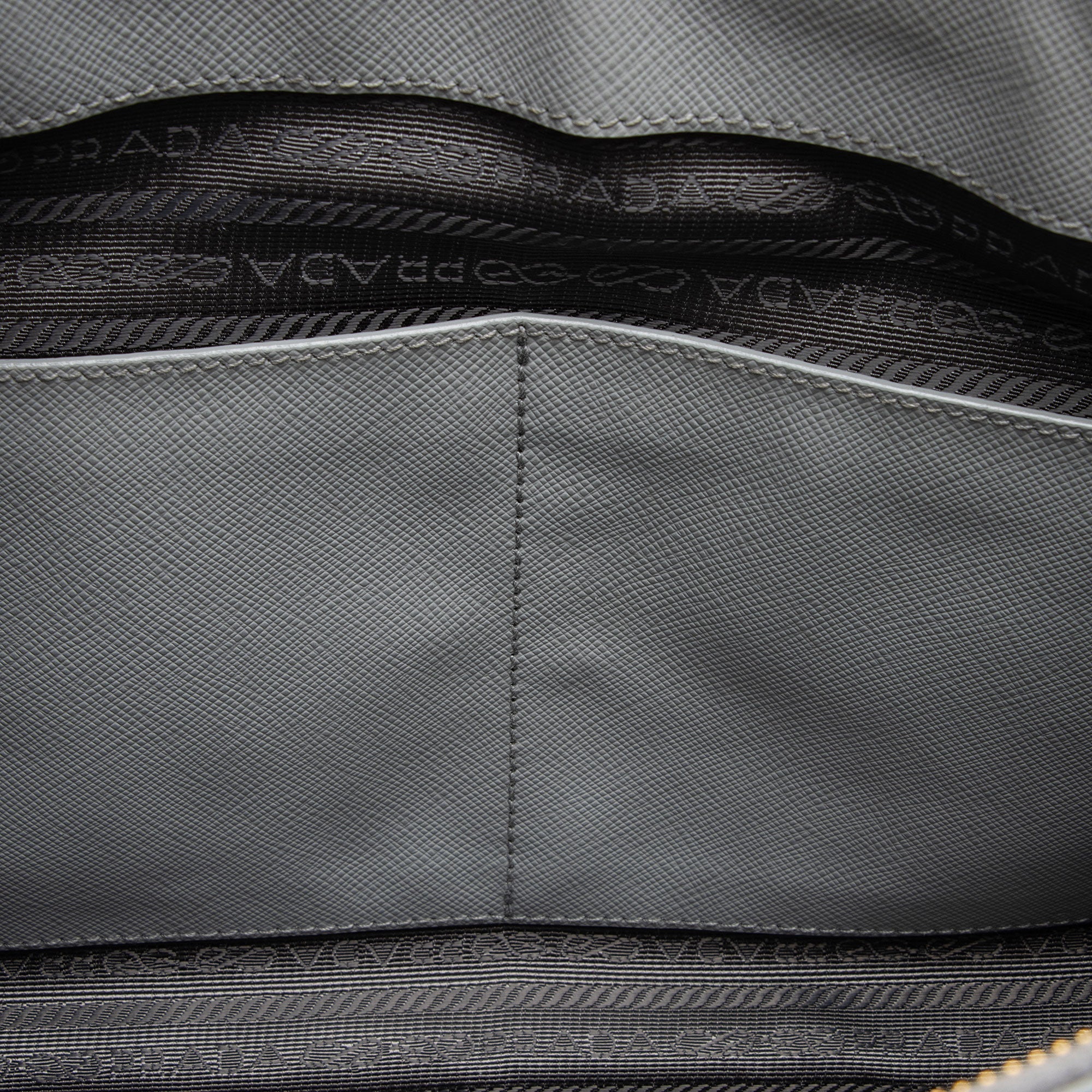Prada Saffiano Lux Double Zip Medium Tote (SHF-Aob7u3)