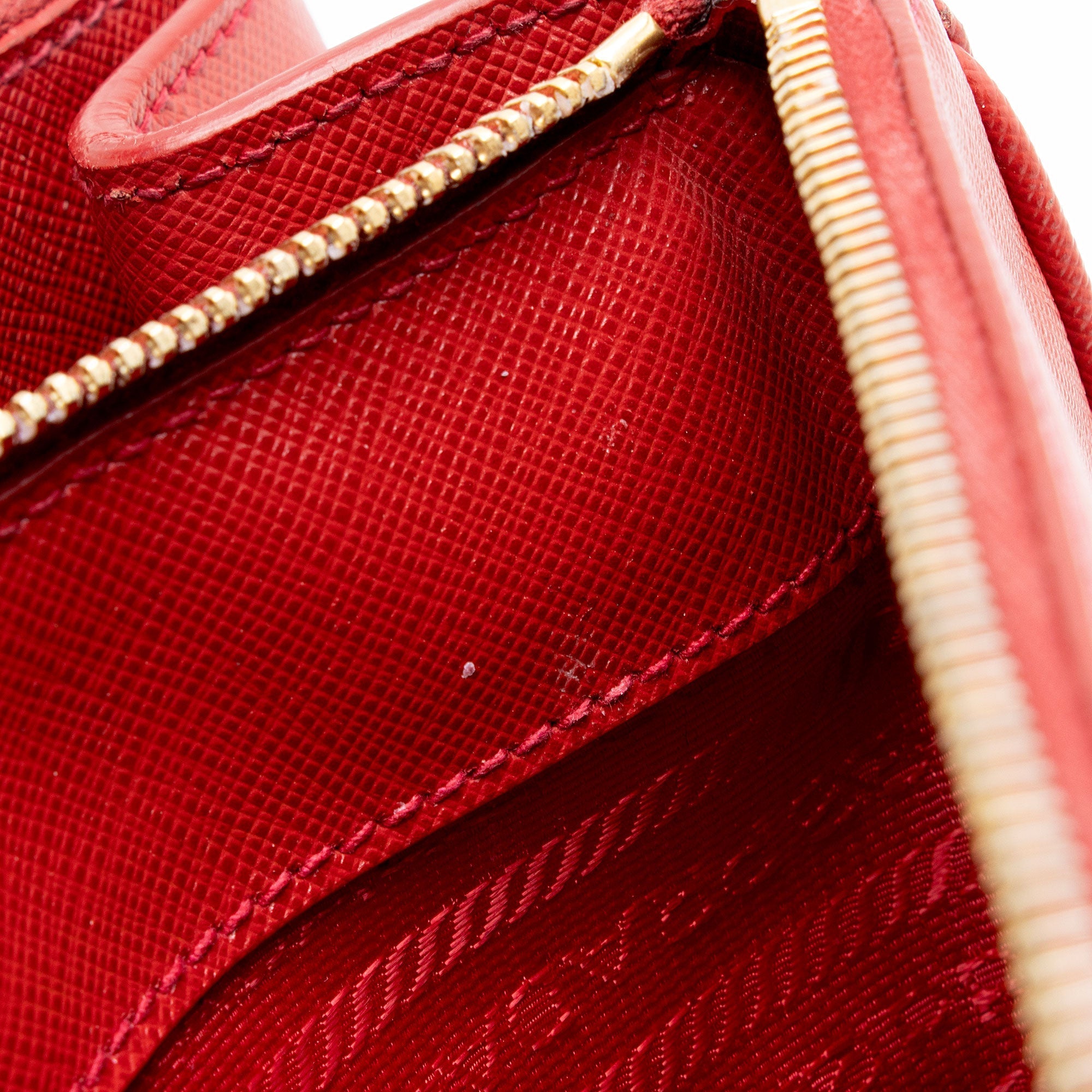 Prada Saffiano Lux Double Zip Medium Tote (SHF-58TlPT)