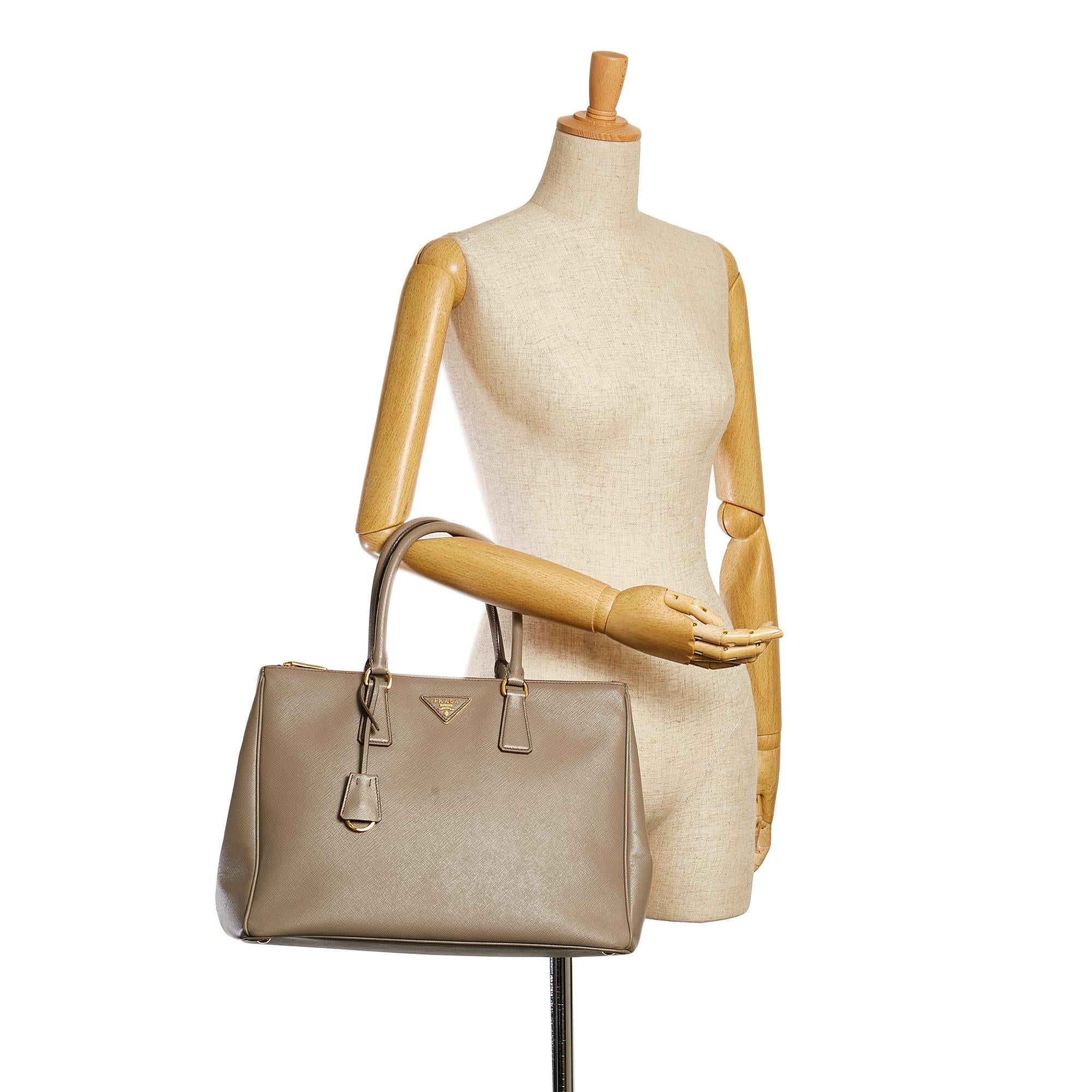 Prada Saffiano Lux Galleria Double Zip Tote Bag (SHG-35054)