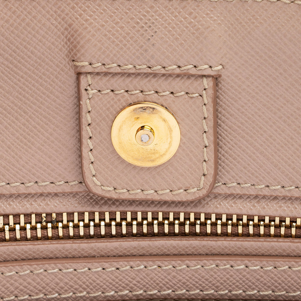 Prada Saffiano Lux Galleria Medium Tote (SHF-22679)